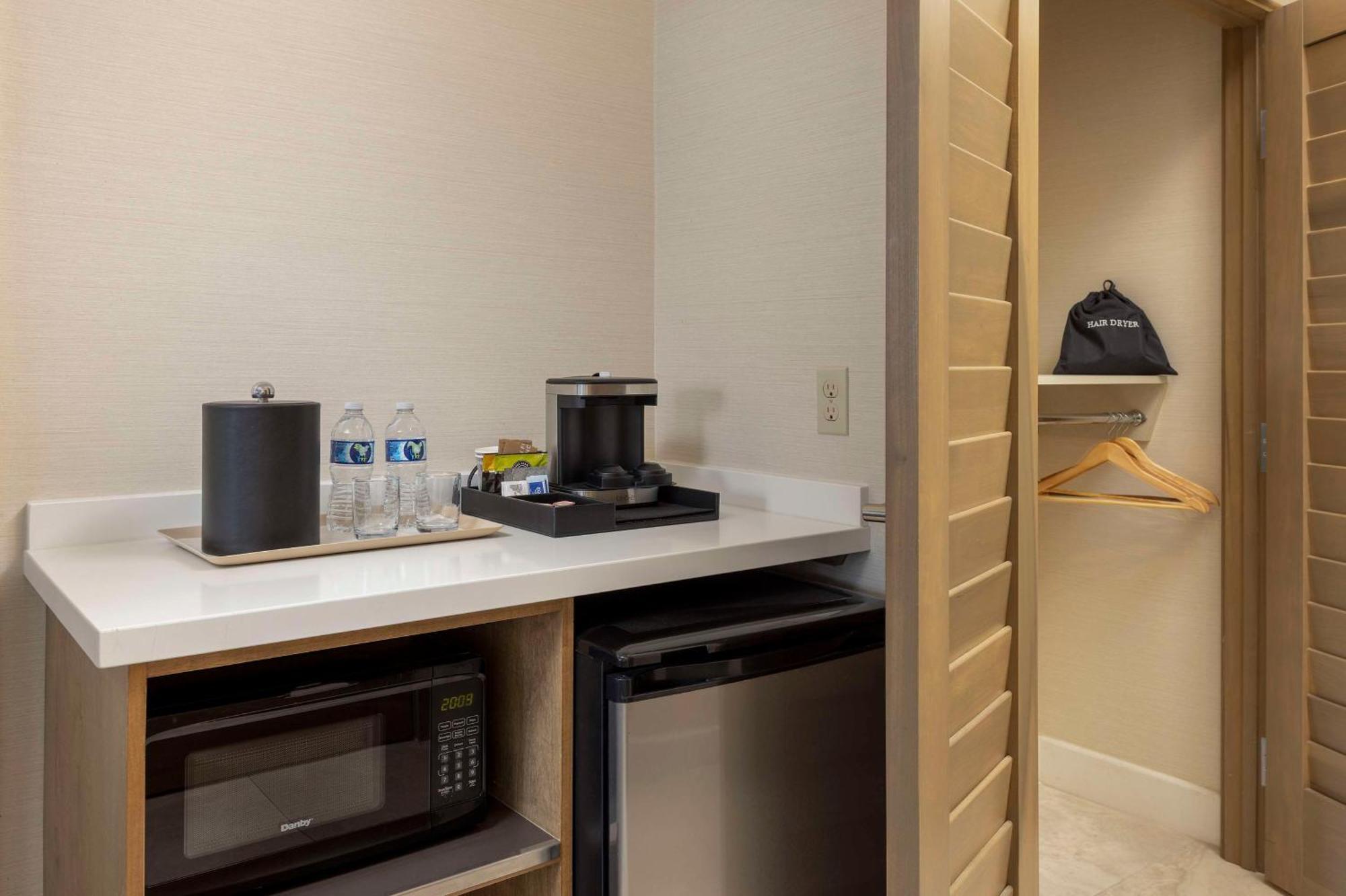 Doubletree By Hilton San Diego Bayside Buitenkant foto